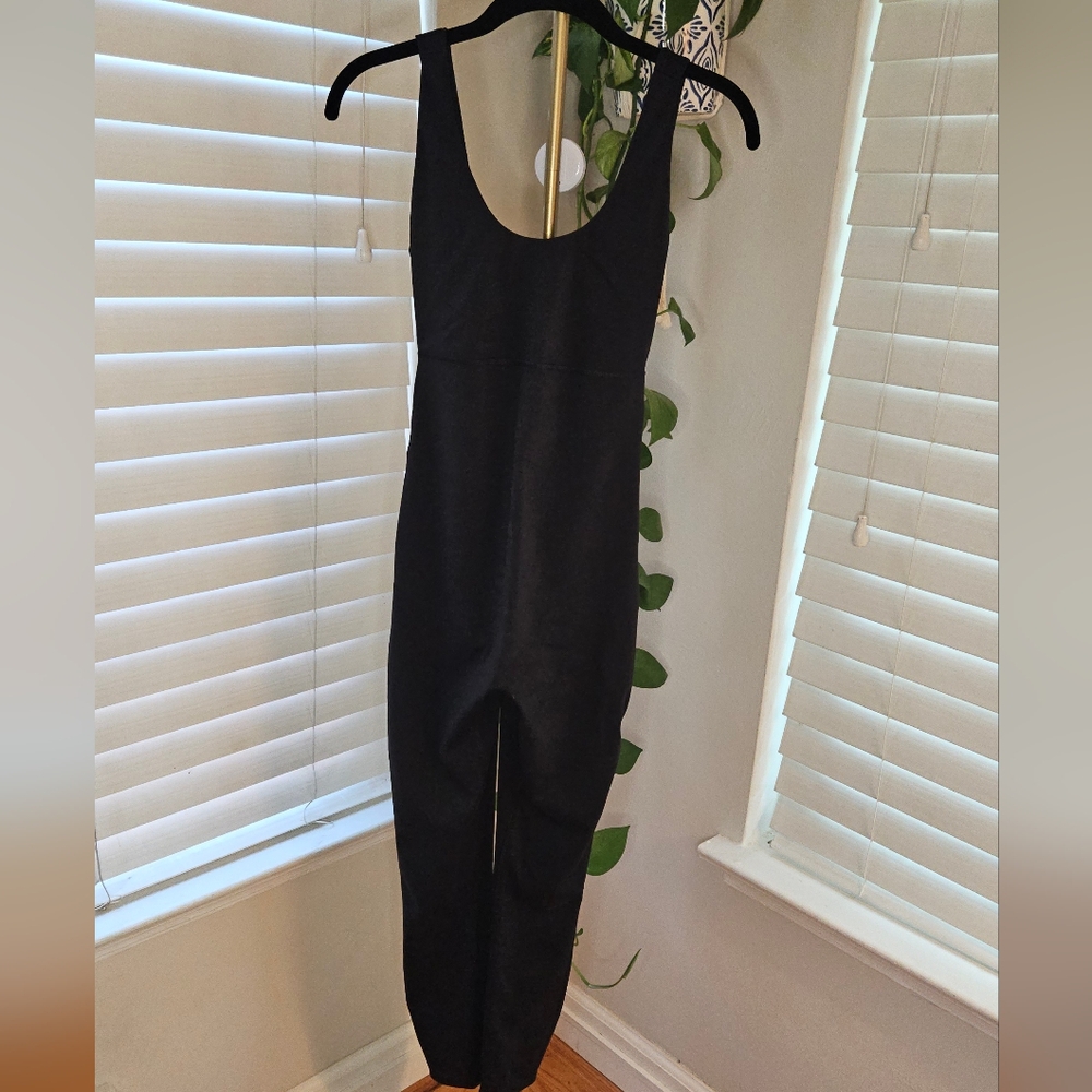 Black Sleeveless Jumpsuit